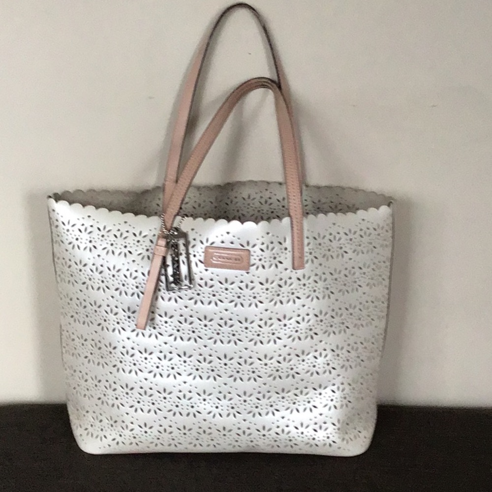 Coach tote